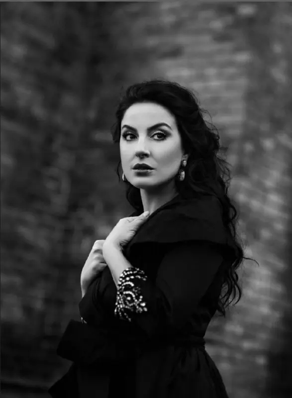Ana Naqe